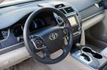 Toyota Camry Hybrid 2013 года